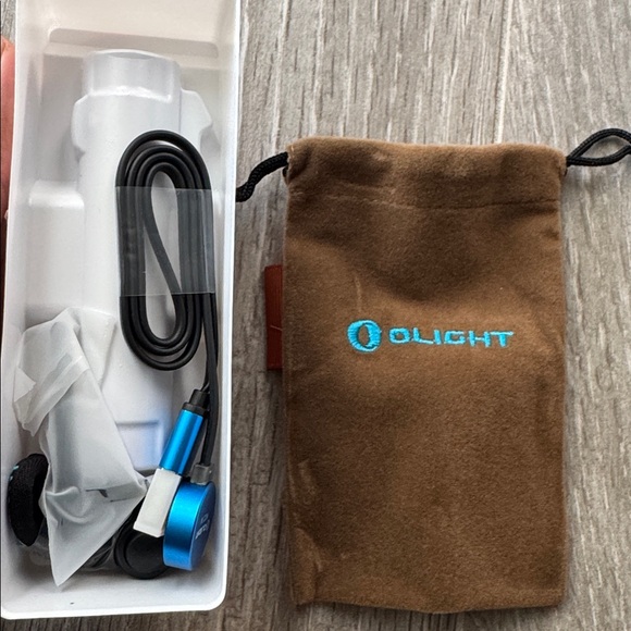 Olight S2R Baton II Purple Flashlight - Picture 4 of 6